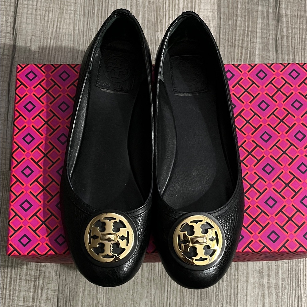 Tory Burch Black Flats